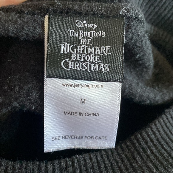 The nightmare before Christmas sweatshirt - Picture 5 of 6